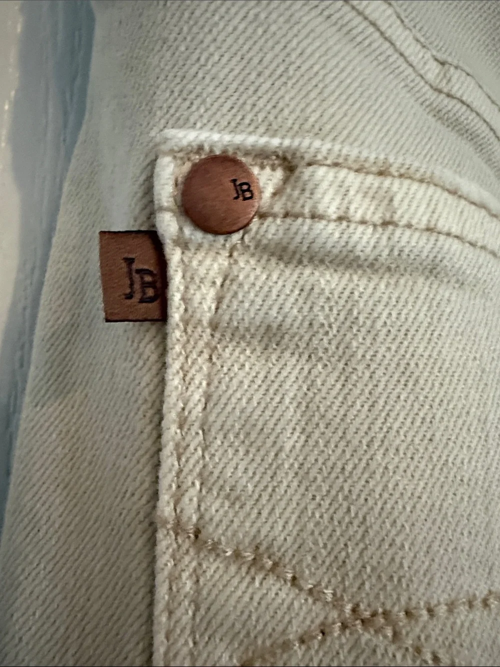 Judy Blue Beige Wide Leg Distressed Jeans